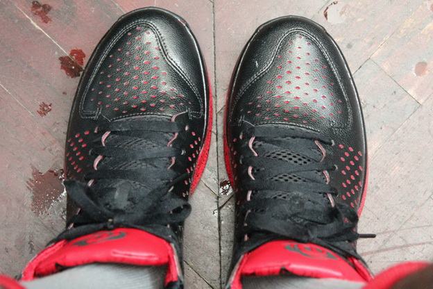 这是我的新鞋:罗斯三代