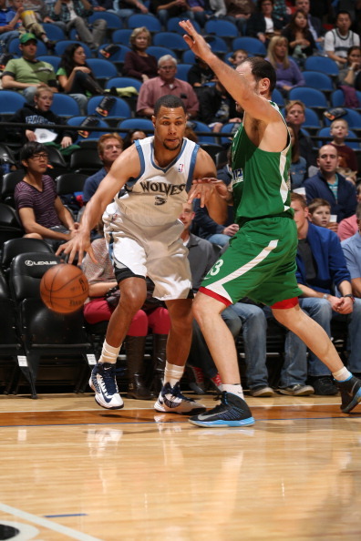 黄曼巴罗伊自从回到赛场之后在季前赛始终展现