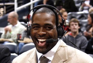 退役球星韦伯:鹈鹕会让球队成为联盟笑柄