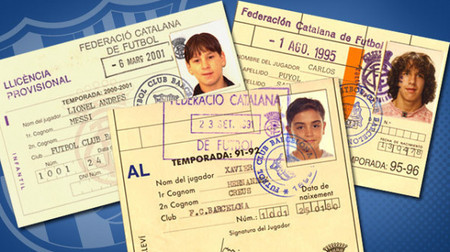梅西,哈维和普约尔的第一张巴塞罗那注册卡。