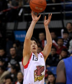 青岛控卫王刚:目标双杀江苏,绝不手软_虎扑CB