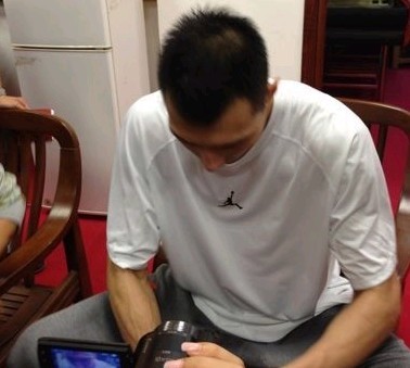 易建联:不在乎MVP,只在乎总冠军!_虎扑CBA新