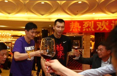 易建联四月赴美特训后和回国家队备战亚锦赛_