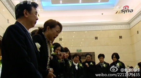 陈招娣追悼会,名宿袁伟民领衔老