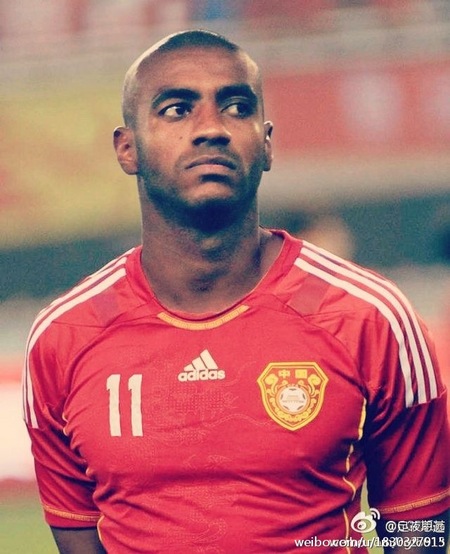 在穆里奇表态愿意加入中国国籍后.