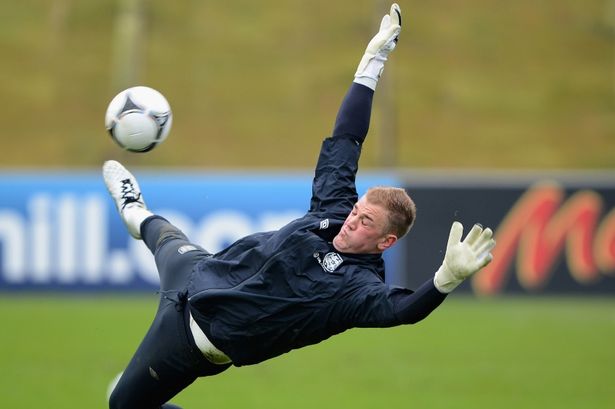 曼城门将哈特有望完成金手套帽子戏法