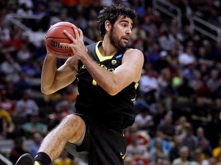 伊朗全能妖星卡兹米接受湖人队试训_虎扑CBA