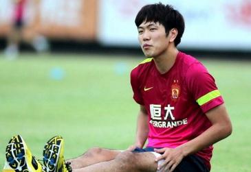 金英权归恒大备战联赛,韩国铁卫没放一天假_虎