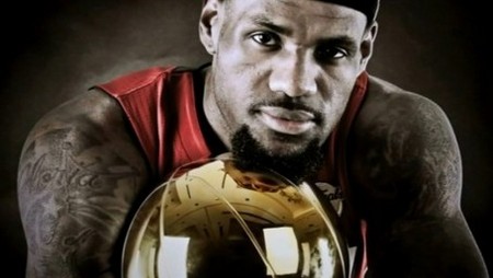 总决赛后第五天,詹姆斯:我已经想打球了_虎扑