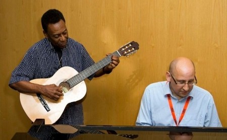 贝利:希望世界杯决赛在巴西英格兰之间展开_虎