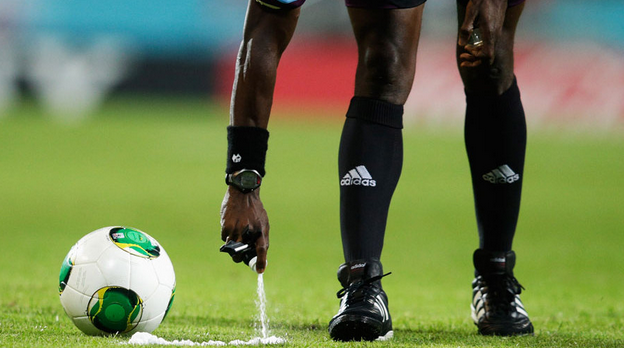 国际足联确认世俱杯允许裁判使用喷雾剂执法