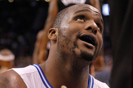 格伦-戴维斯复出,进入球队激活名单_虎扑NBA