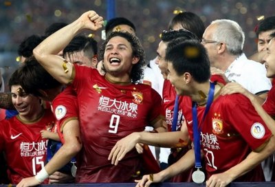 阿赫利向大使馆索取恒大录像,忌惮三叉戟_虎扑