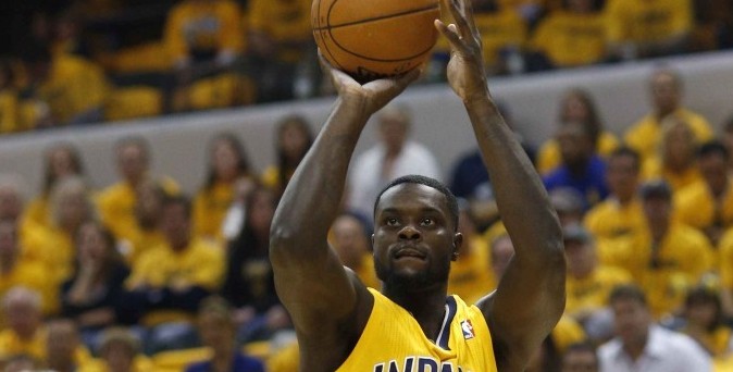 兰斯-史蒂芬森刷新季后赛生涯篮板纪录_虎扑N