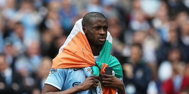 英媒:巴萨无意今夏签回亚亚-图雷