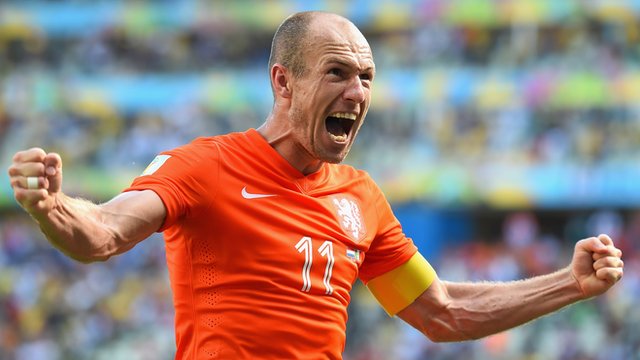 穆里尼奥:速度和创造力令对手对罗本犯规_虎扑