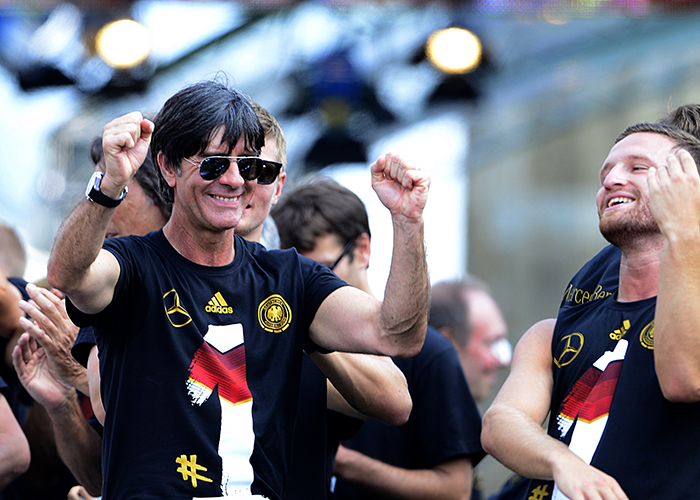 勒夫将继续担任德国国家队主帅_虎扑其他新声