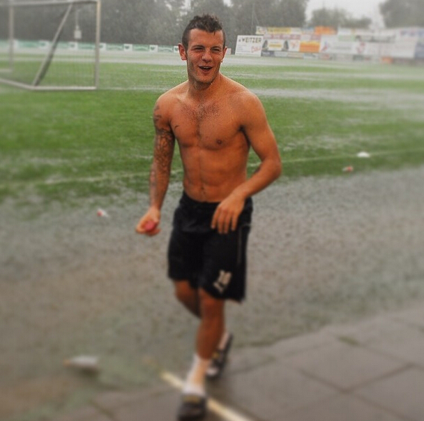 阿森纳官方instagram: