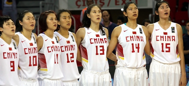 北京时间9月28日凌晨2点30分,中国女篮迎来了小组赛第一个对手美国队