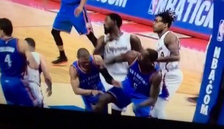 威少伤退,快船小胜雷霆_虎扑NBA新声