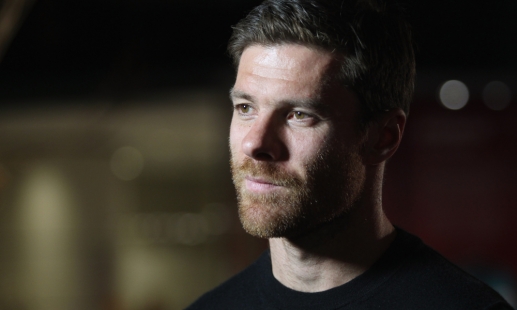 阿隆索表达得知欧冠抽签结果后的心情_虎扑其