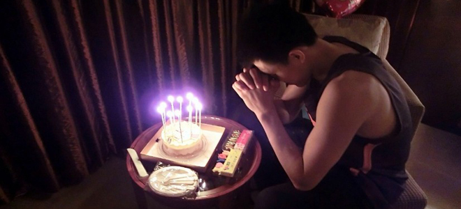 郭艾伦<em>女友</em>奔赴客场,为其准备浪漫<em>生日夜</em>_虎扑