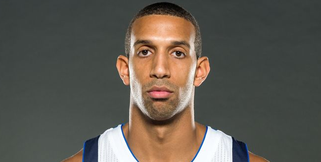 小牛赖特两年前的垂直起跳高度为1.03米_虎扑