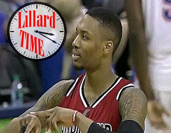 利拉德提醒人们看表:这是利拉德时间_虎扑NBA新声