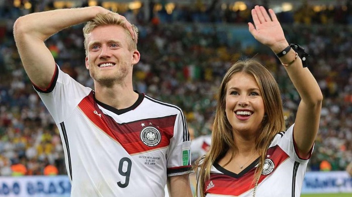 不再孤单,许尔勒女友回到身边来陪伴_虎扑国际足球新声