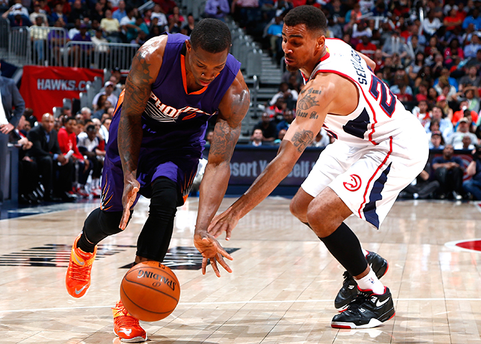 塞弗洛沙表示自己的受伤是警察们造成的_虎扑