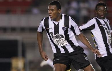 巴西豪门状告亚泰,为四年前转会案索赔_虎扑中