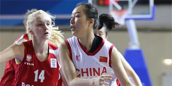 中国大学生女篮首战71-94不敌捷克_虎扑CBA