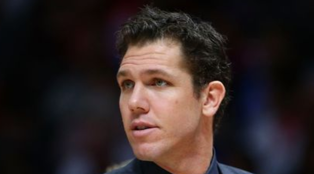 卢克-沃顿将执教勇士队夏季联赛_虎扑NBA新声