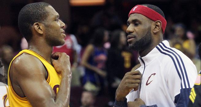 詹姆斯-琼斯:我肯定会回骑士_虎扑NBA新声