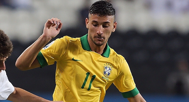 葡媒:摩纳哥将签19岁巴西新星