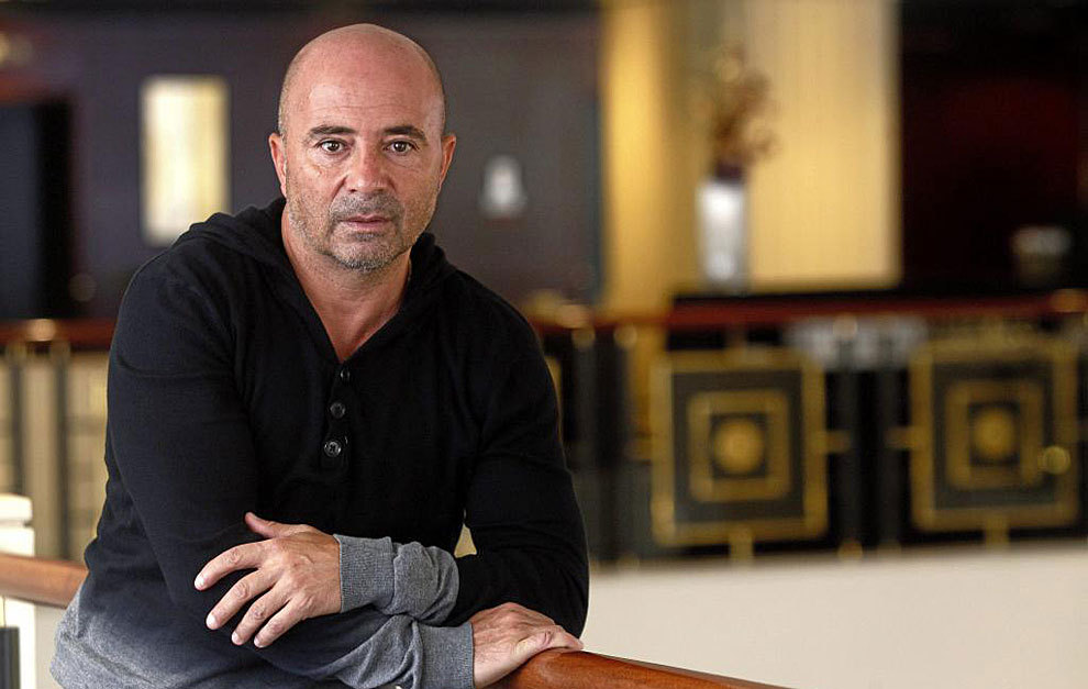 桑保利:MSN是足球界最大的灾难