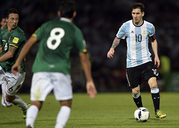 梅西捐出球鞋引发埃及愤怒_虎扑其他新闻