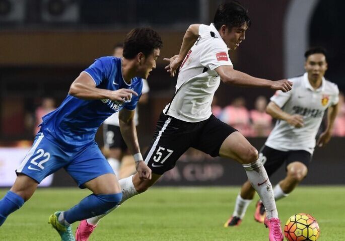 半场:吉安努错失良机,富力0-0华夏幸福_虎扑中