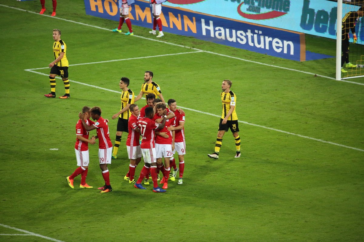 GIF:托马斯-穆勒破门!拜仁2-0领先_虎扑国际足球新闻