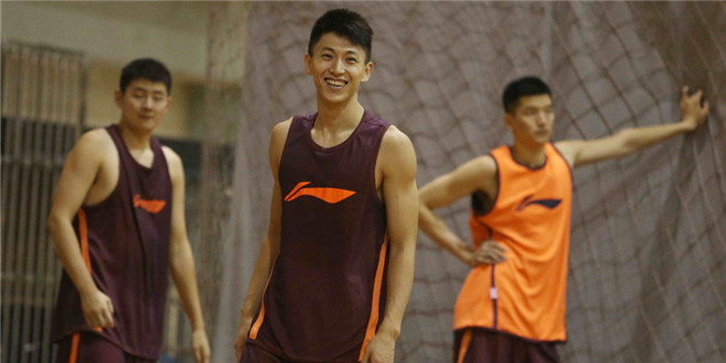 刘晓宇:位置上与弗雷戴特并不冲突_虎扑CBA新