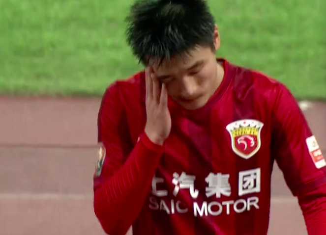 半场:武磊造乌龙后破门,上港2-0华夏幸福_虎扑