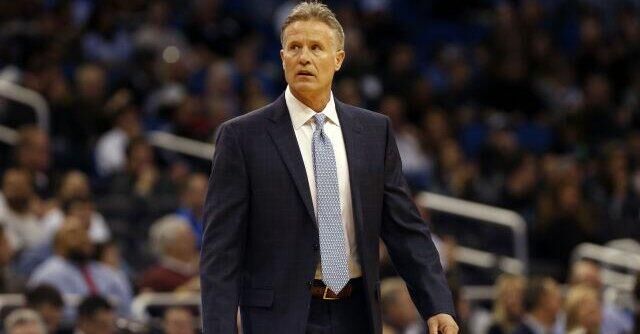 76人主帅:11月份的赛程很残酷_虎扑NBA新闻