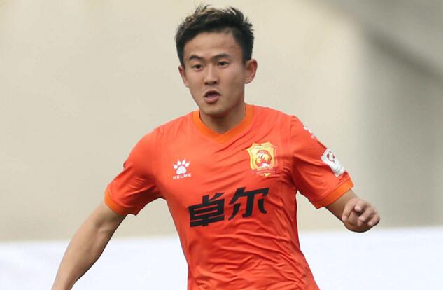 官方:武汉卓尔三年合同续约队长姚翰林_虎扑中