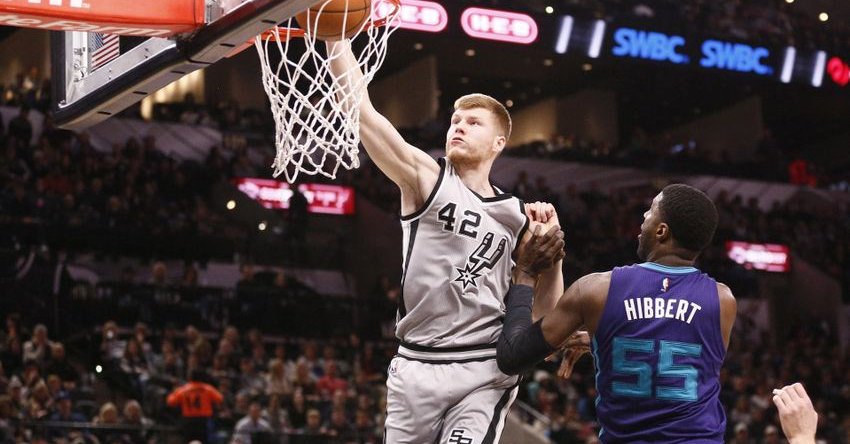 贝尔坦斯:今天的胜利献给邦纳_虎扑NBA新闻