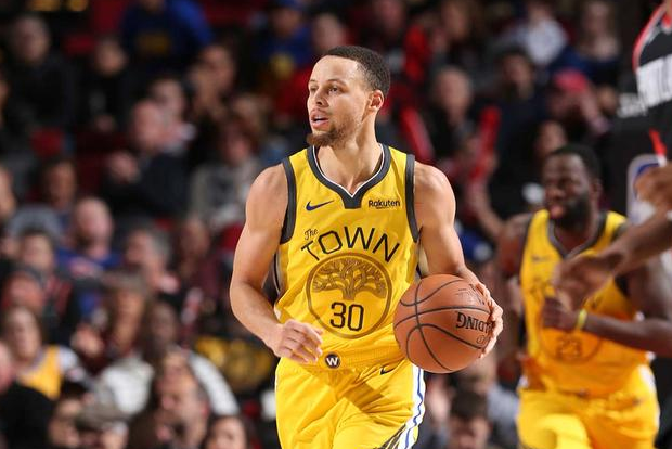 库里单节18分!库杜对开拓者各砍32分集锦 NBA新闻 第1张 库里单节18分!库杜对开拓者各砍32分集锦 NBA新闻 第1张