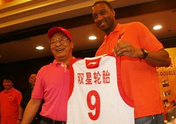 青岛队球票难求,本赛季门票收入超千万?_虎扑