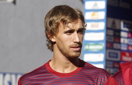 [流言板]巴萨后卫穆涅萨重伤休战半年后开始训练 22回复