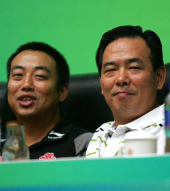 刘国梁正式成为国家乒乓球队总教练 | 孔令辉为