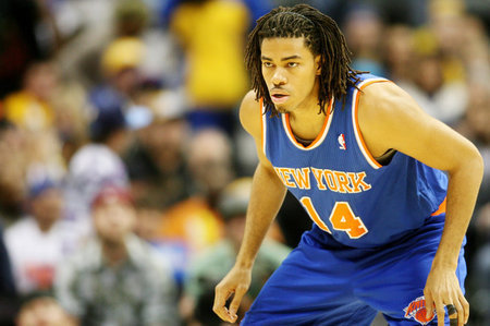 [流言版] 骑士等三支球队向科普兰提供一份多年合同