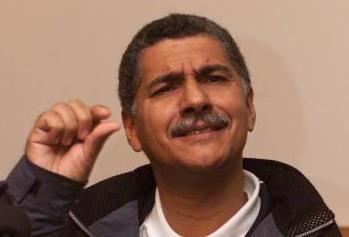 塔瓦雷斯:中国球员抽烟酗酒|米卢是个笑话_虎扑